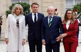 Macron Welcomes Lula At Elysse - Paris