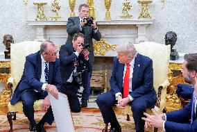 Trump Welcomes Merz