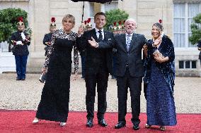 Emmanuel Macron welcomes Luiz Inacio Lula da Silva for a State diner at the Elysee - Paris