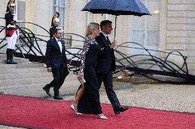 Emmanuel Macron welcomes Luiz Inacio Lula da Silva for a State diner at the Elysee - Paris