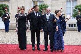 Emmanuel Macron welcomes Luiz Inacio Lula da Silva for a State diner at the Elysee - Paris