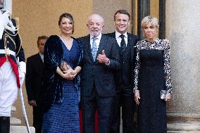 Emmanuel Macron welcomes Luiz Inacio Lula da Silva for a State diner at the Elysee - Paris