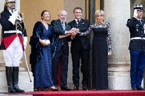 Emmanuel Macron welcomes Luiz Inacio Lula da Silva for a State diner at the Elysee - Paris
