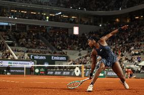 French Open - Semi-final - Lois Boisson v Coco Gauff