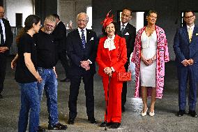 NATIONAL DAY 2025 ROYAL COUPLE VISITS GLASSBLOWING SCHOOL