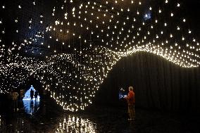New Exhibition Euphoria - Art Is In The Air At Grand Palais - Paris