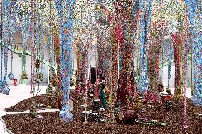 New Exhibition Euphoria - Art Is In The Air At Grand Palais - Paris