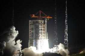 China Launches Internet Satellite Group - Taiyuan