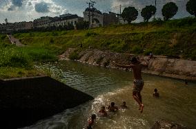 Sanitation and Water Pollution - Indonesia