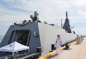 MSDF destroyer visits port in Darwin