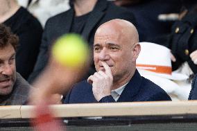 2025 French Open - Celebrities In Stand Day 13 NB