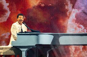 Lionel Richie Performs At O2 Arena - London