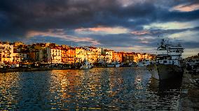 Illustration of the Town of Sete