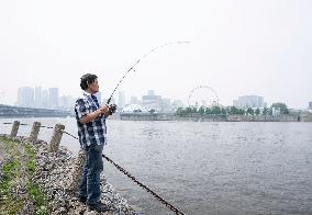 Wildfire Smoke Reaches Major Cities - Canada