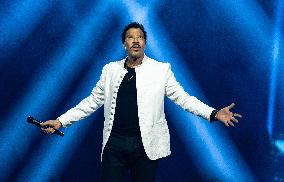 Lionel Richie Performs At O2 Arena - London