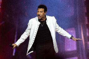 Lionel Richie Performs At O2 Arena - London