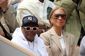 2025 French Open - Celebrities In Stand Day 14 NB