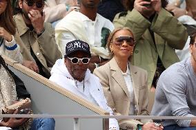2025 French Open - Celebrities In Stand Day 14 NB