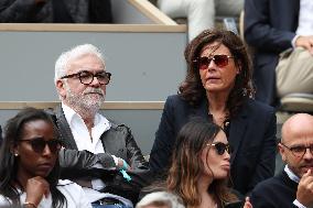 2025 French Open - Celebrities In Stand Day 14 NB