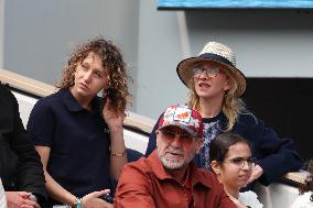 2025 French Open - Celebrities In Stand Day 14 NB