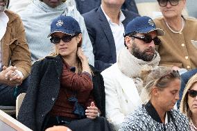 2025 French Open - Celebrities In Stand Day 14 NB