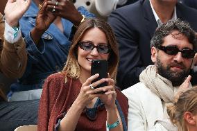 2025 French Open - Celebrities In Stand Day 14 NB