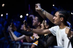 Myke Towers Live In London