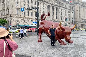 Financial Bull Sculpture in Shanghai