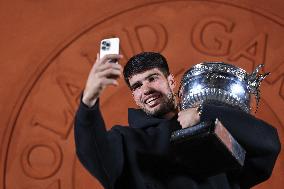 Carlos Alcaraz Celebrates with Coupe des Mousquetaires Trophy - Paris