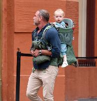 Liev Schreiber Out With Her Daughter - NYC