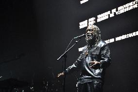 Massive Attack In Concert - Paris
