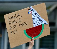 Pro-Palestinian Rally For Freedom Flotilla Madleen - Paris