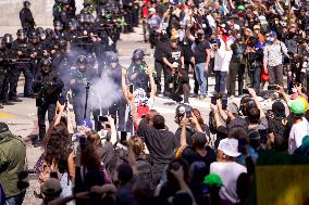 ICE Raids Spark Protest Riot - LA