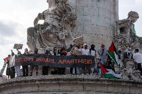 Protest Against The Interception of The Humanitarian Boat To Gaza - Paris