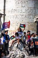 Protest Against The Interception of The Humanitarian Boat To Gaza - Paris