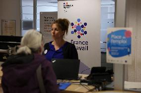 France Travail Illustration - Briancon