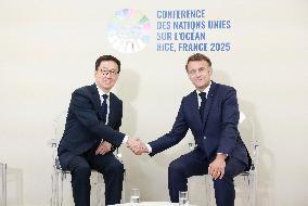 Emmanuel Macron Meets Chinese VP Han Zheng at UNOC3 - Nice