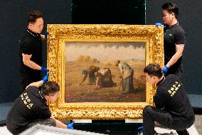 Millet s Masterpiece The Gleaners Ready For Exhibition - China