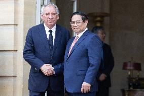 Francois Bayrou Meets with Vietnamese Prime Minister - Paris