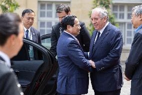 Francois Bayrou Meets with Vietnamese Prime Minister - Paris