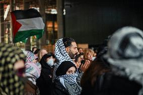 Protests Gaza Ship Seizure - Hague