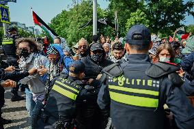 Protests Gaza Ship Seizure - Hague