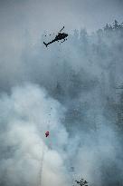 Dryden Creek Fire Rages North of Squamish - Canada