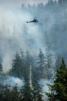 Dryden Creek Fire Rages North of Squamish - Canada