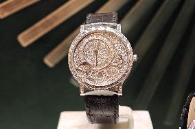 PIAGET