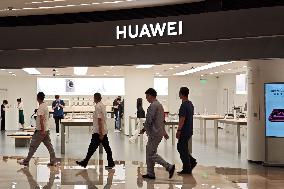 HUAWEI