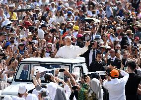 Pope Leo XIV Leads The General Audience - Vatican