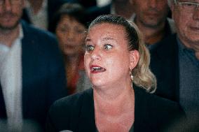 La France Insoumise speaks to the press after leaving the National Assembly - Paris AJ