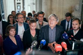 La France Insoumise speaks to the press after leaving the National Assembly - Paris AJ