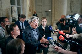 La France Insoumise speaks to the press after leaving the National Assembly - Paris AJ
